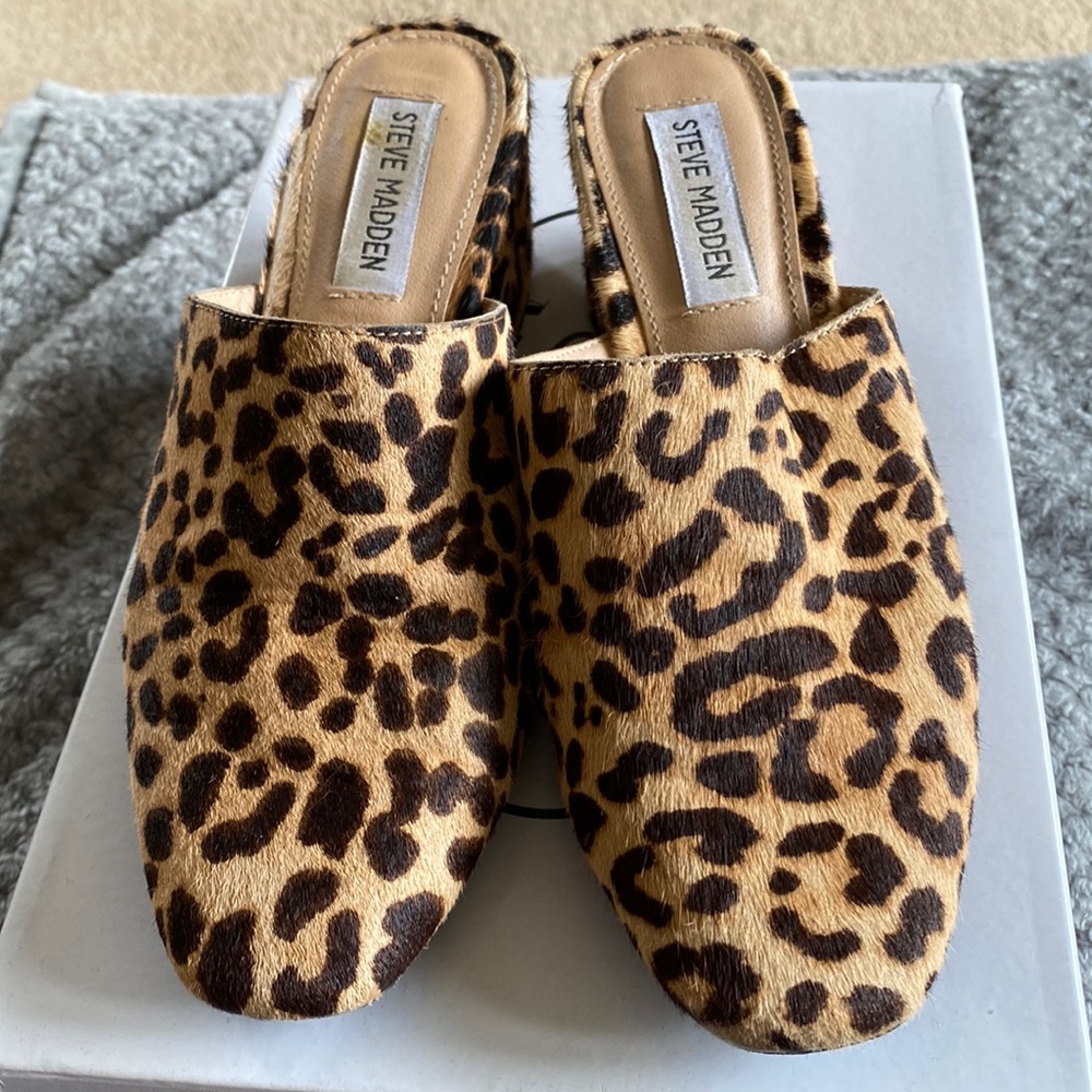 Steve Madden leopard mules size 6